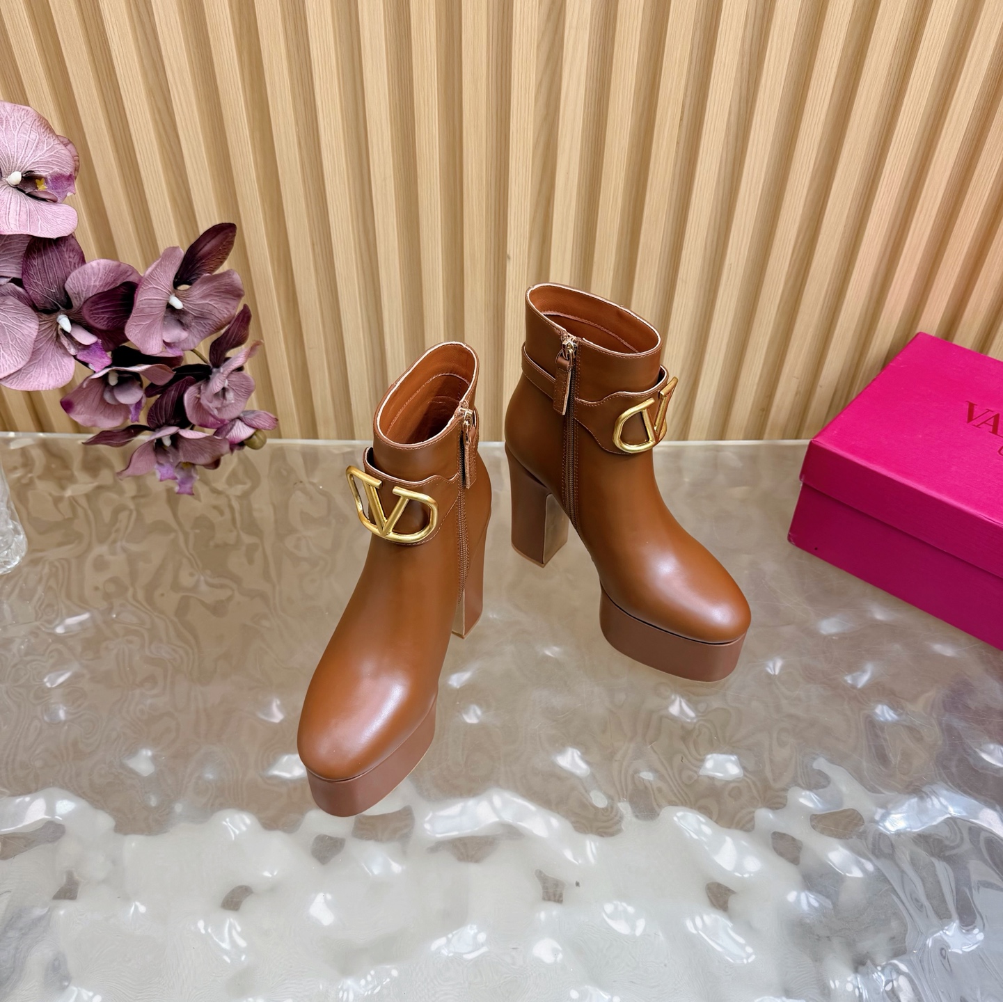 Women's high heels